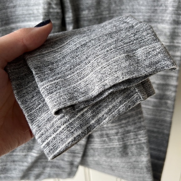 Aritizia TALULA Grey Heathered Leggings Size Small - Picture 5 of 9